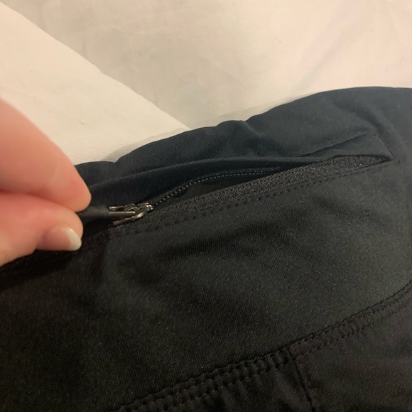 Nike Running Shorts - Picture 3 of 5